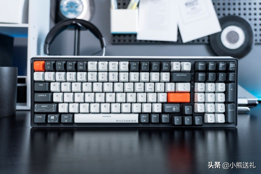 开学礼物送什么（开学送什么礼物给同学）