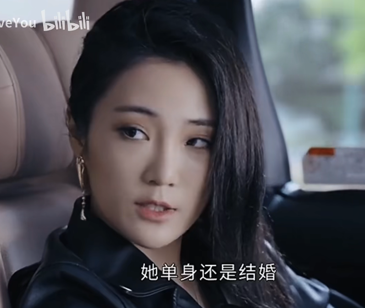 星二代进圈好容易？张光北女儿中戏任教，张凯丽女儿戏份压主角？