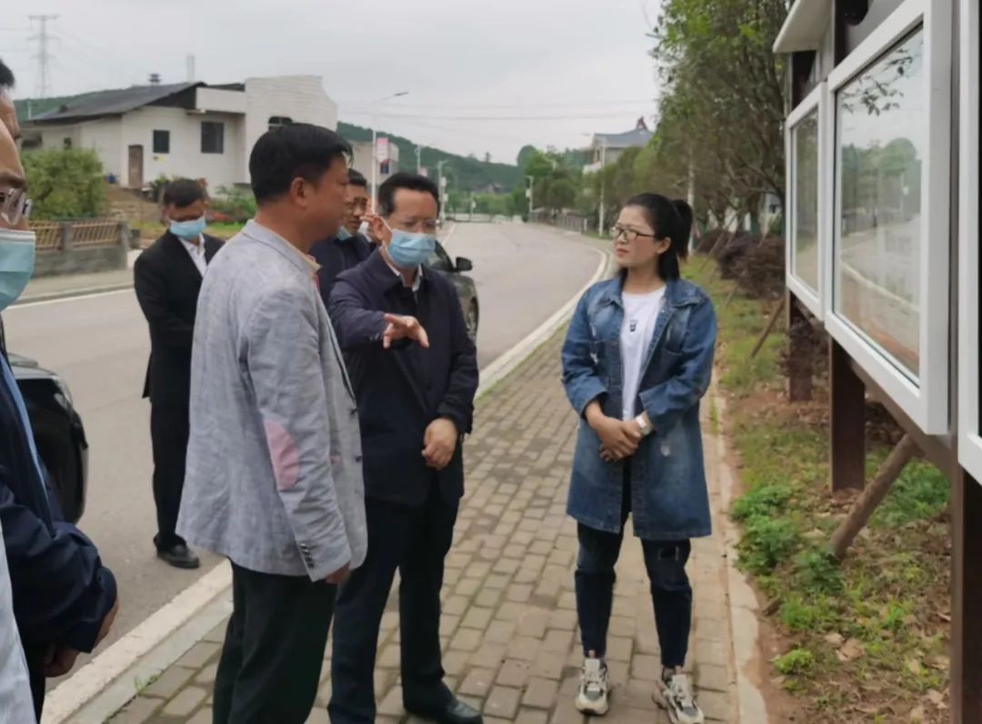姜耀文率调研组到洪江市调研联系重点项目和安全生产工作