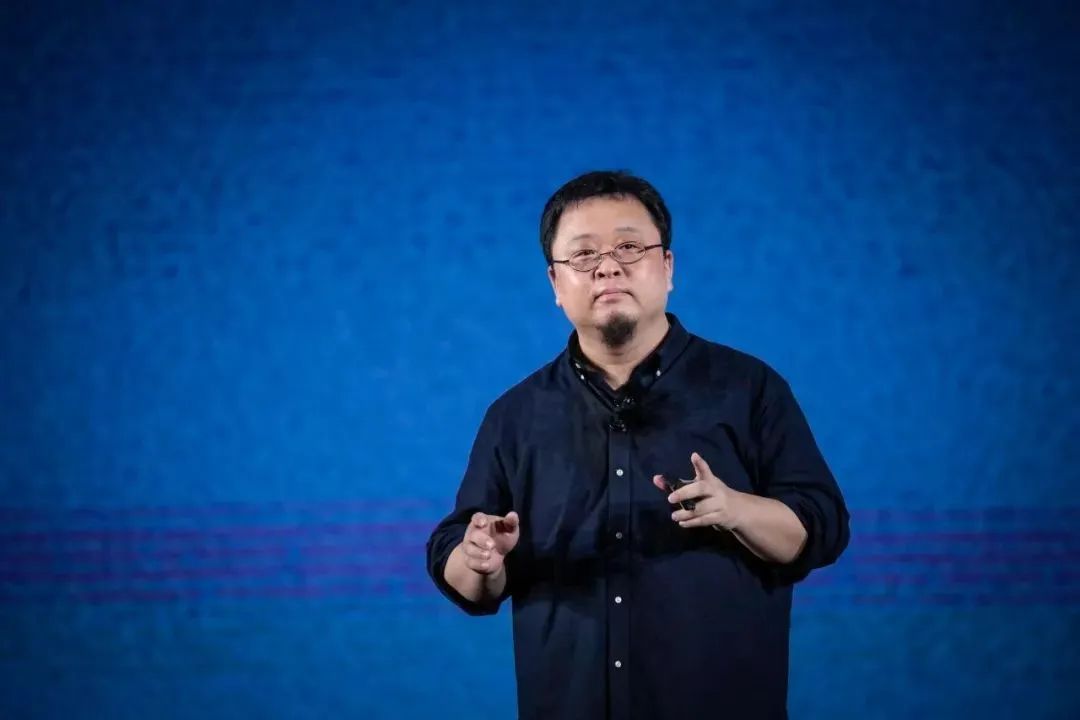 罗永浩直播带货可以，杨澜直播带货为什么不可以？