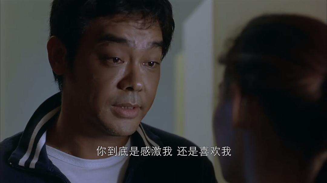 有一种爱情是沉默的守护，你不说，我懂，我等，不问归期，只愿你安好。