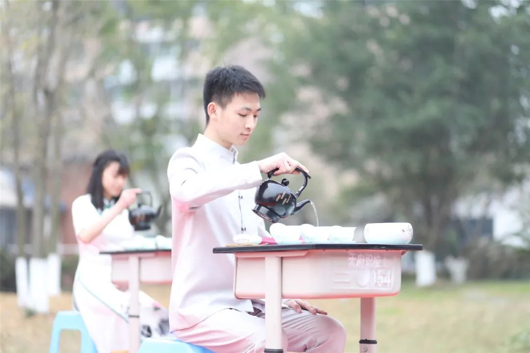精细一日常规 助力健康成长｜天府职校致力培育“四好四会”学生