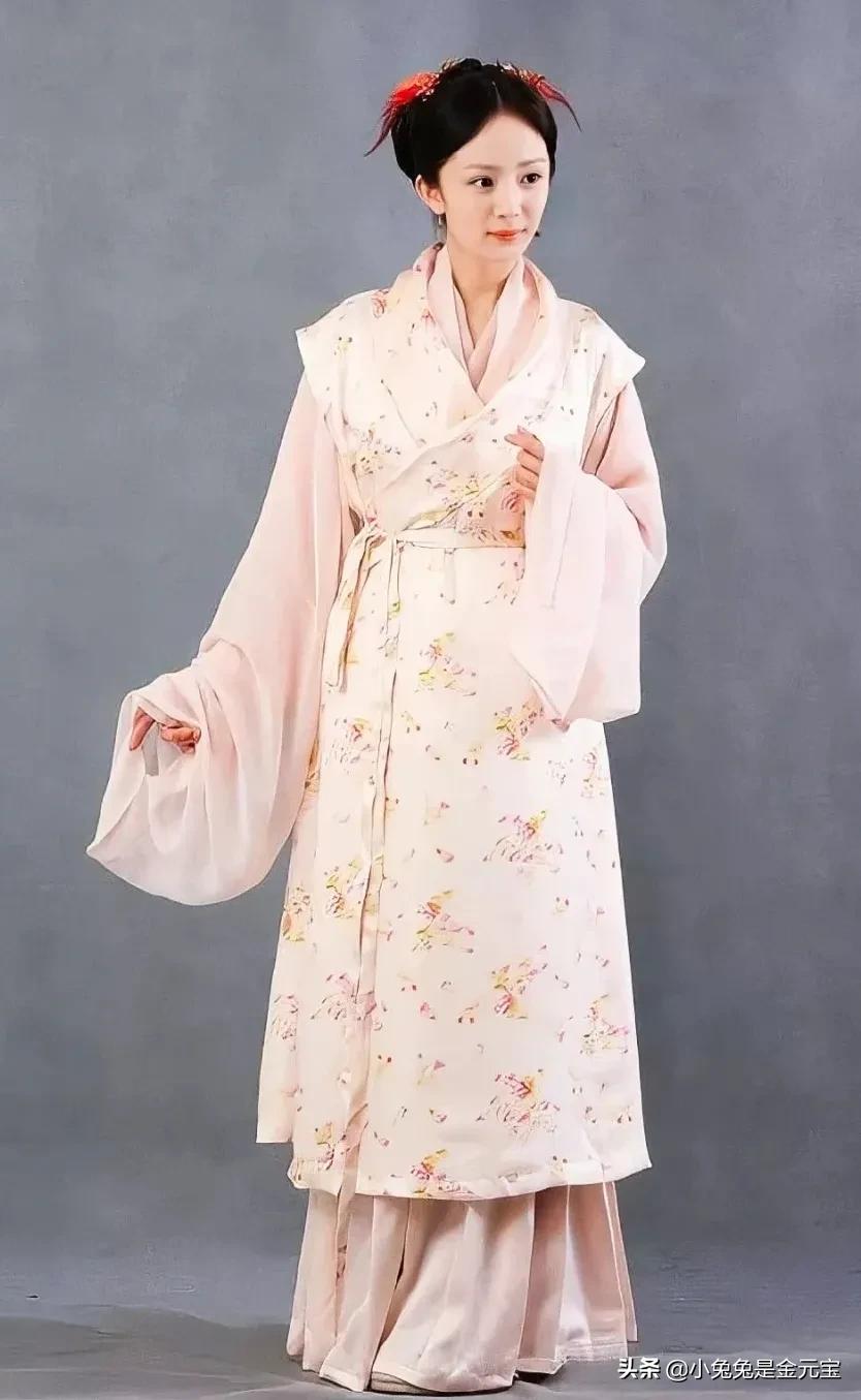 红楼梦里的小小配角 现在是一线明星