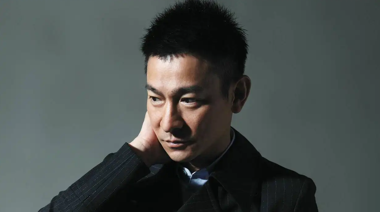 刘德华晒“日常餐”，满屏“绿色”引热议，网友：有钱人不吃肉？