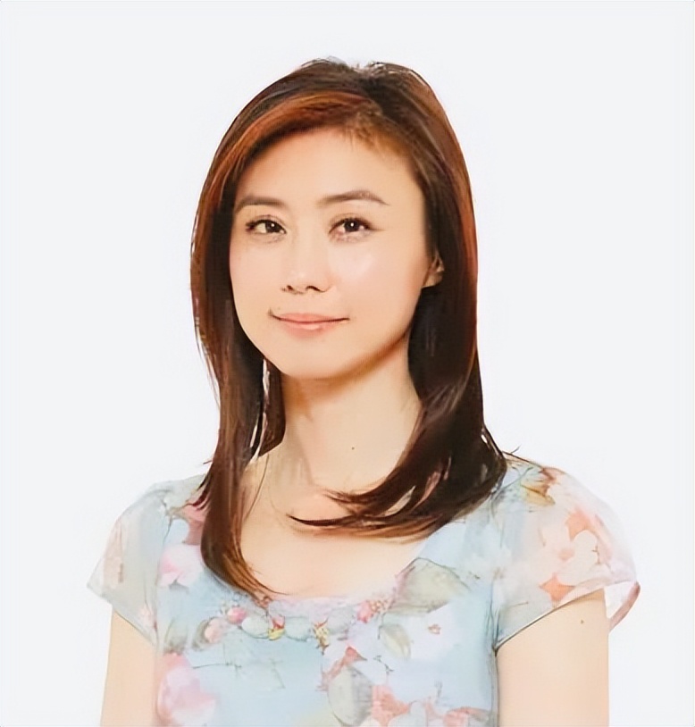 美女律师赖芳玉：为张清芳争取16亿赡养费，接手大S李靓蕾离婚案