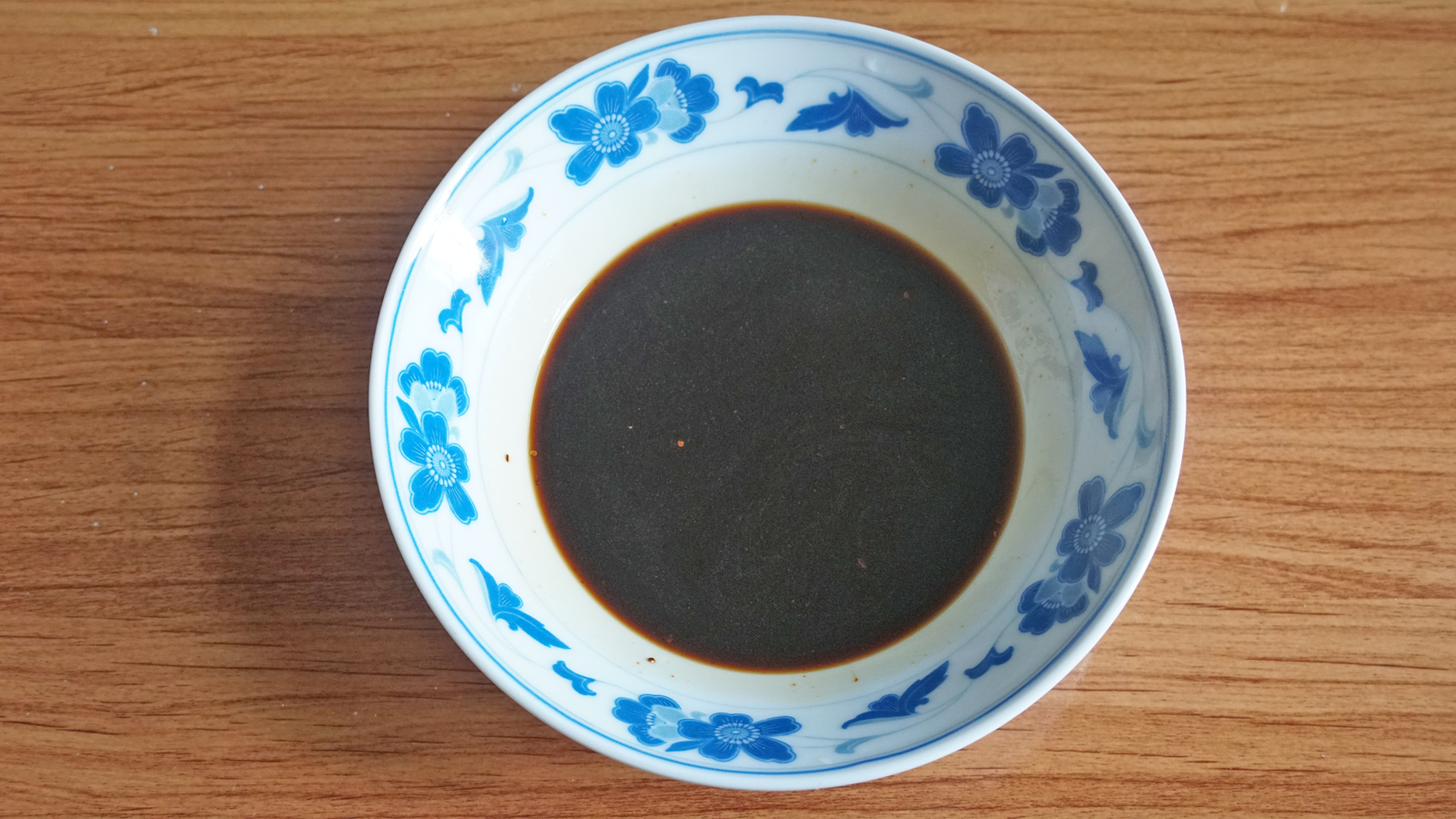 面粉最过瘾的6种做法，不用烤箱，咬一口酥掉渣，一出锅就抢光了