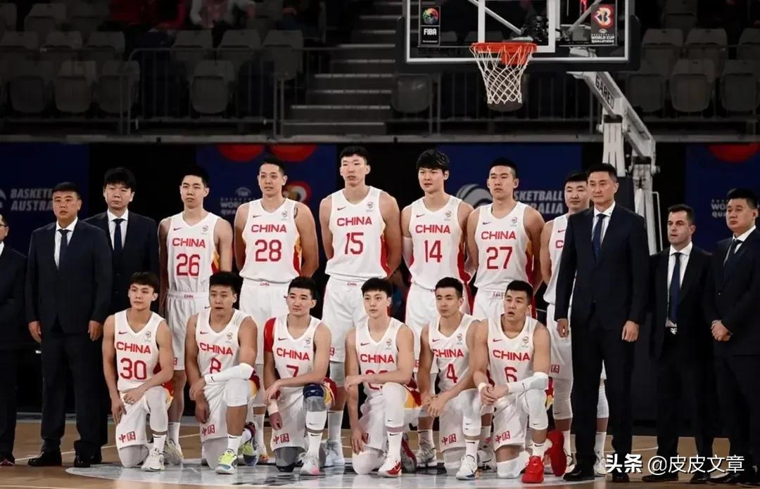 nba哪些后卫三分不准(中国男篮国家队如何更进一步？为何会说男篮是抱残守缺？)