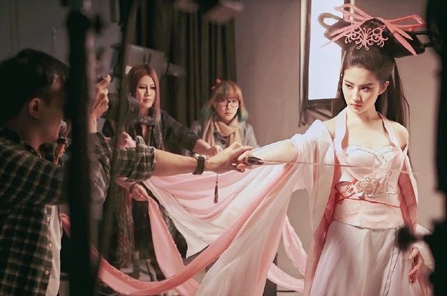 刘亦菲太清纯无法演苏妲己？当甩出定妆照，才知道什么叫红颜祸水