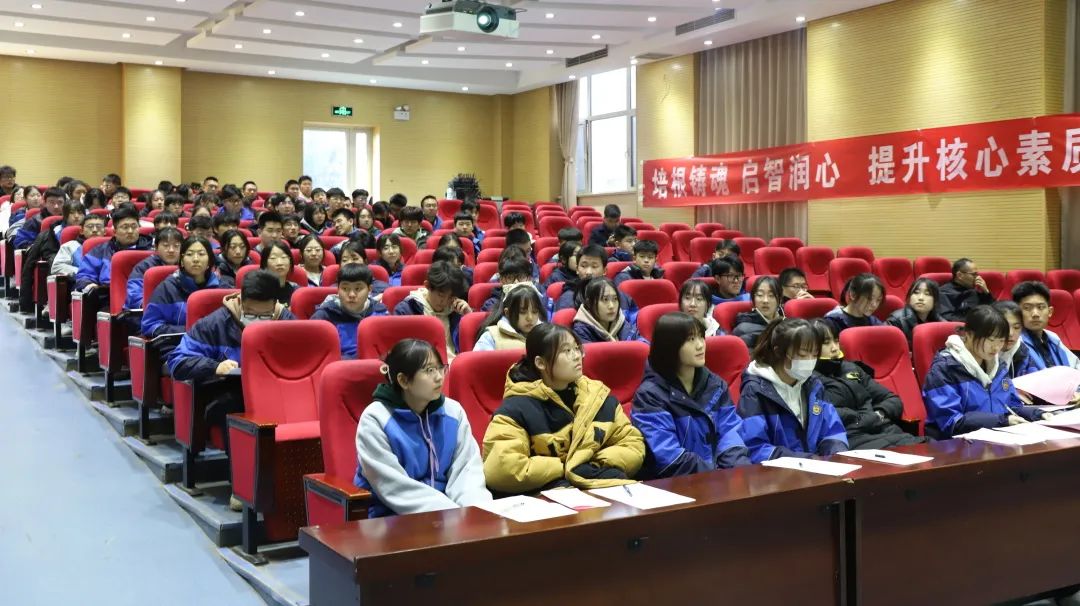 只争朝夕，全力以赴 | 高二年级学业水平考试进行中