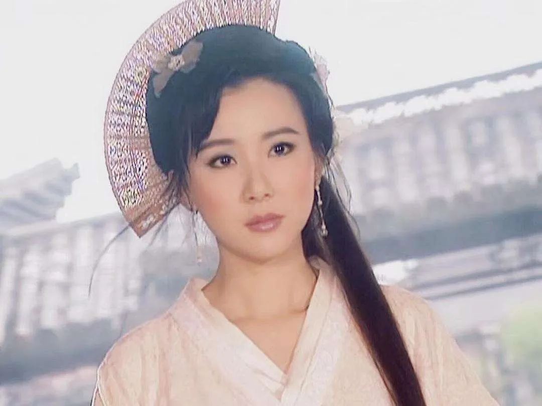 12位年过50的美人今昔颜值对比：有人还敢演丫头，有人整容致脸崩