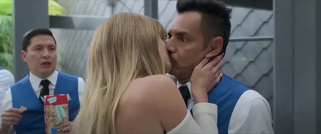 这部现代版《诺丁山》，没想到还挺好看的