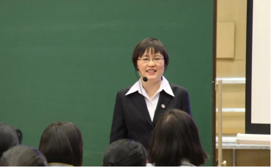 教育部新公布《教师法》报考师范的注意了，这些人不能当老师