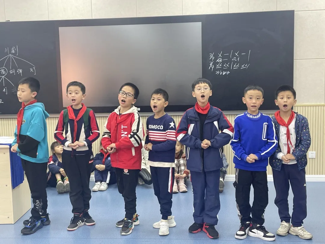 四川大学西航港实验小学——“舞”动童年“音”你精彩