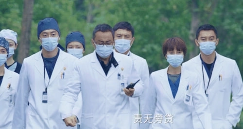 2021年票房前十的作品，国产电影实力占据8部，好莱坞大片仅两部