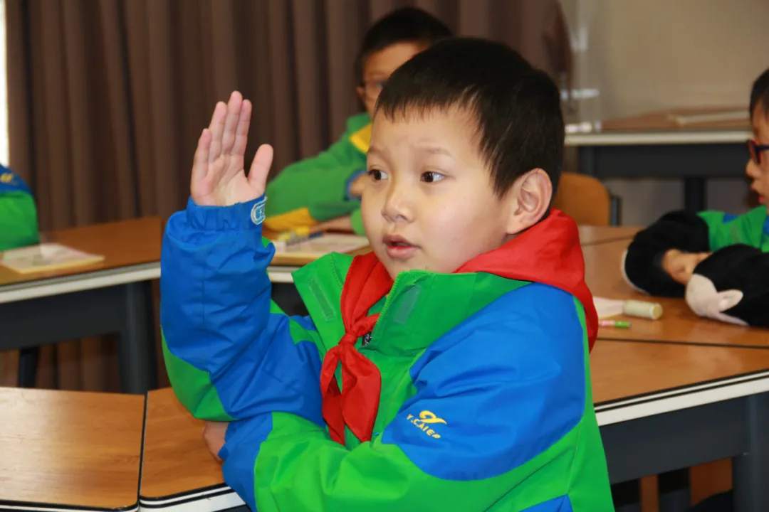 成都市双流区九江小学:名师送教搭平台 微班会课促成长