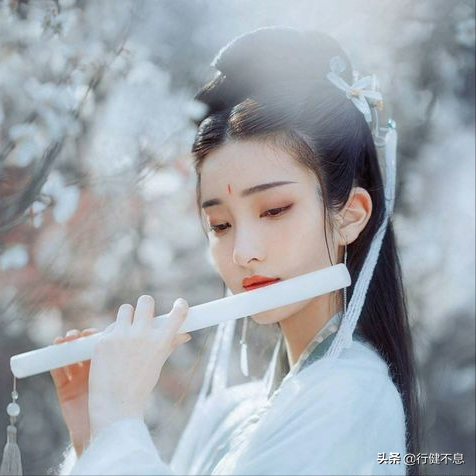 窈窕淑女，君子好逑：十二首著名的诗词，赞美心爱的女人