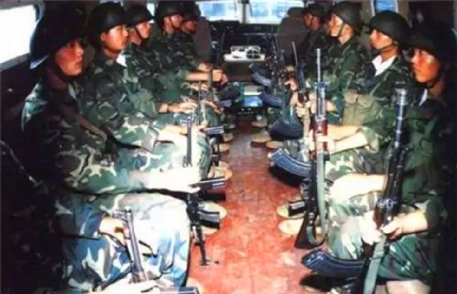 1992年平远街缉毒，3000名武警大军压境，美国以为要打仗