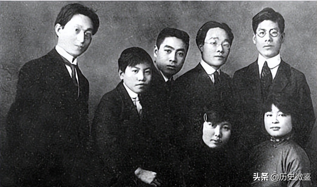 1949年毛主席看民主党名单时，指着一人：张老板当年是我的上级