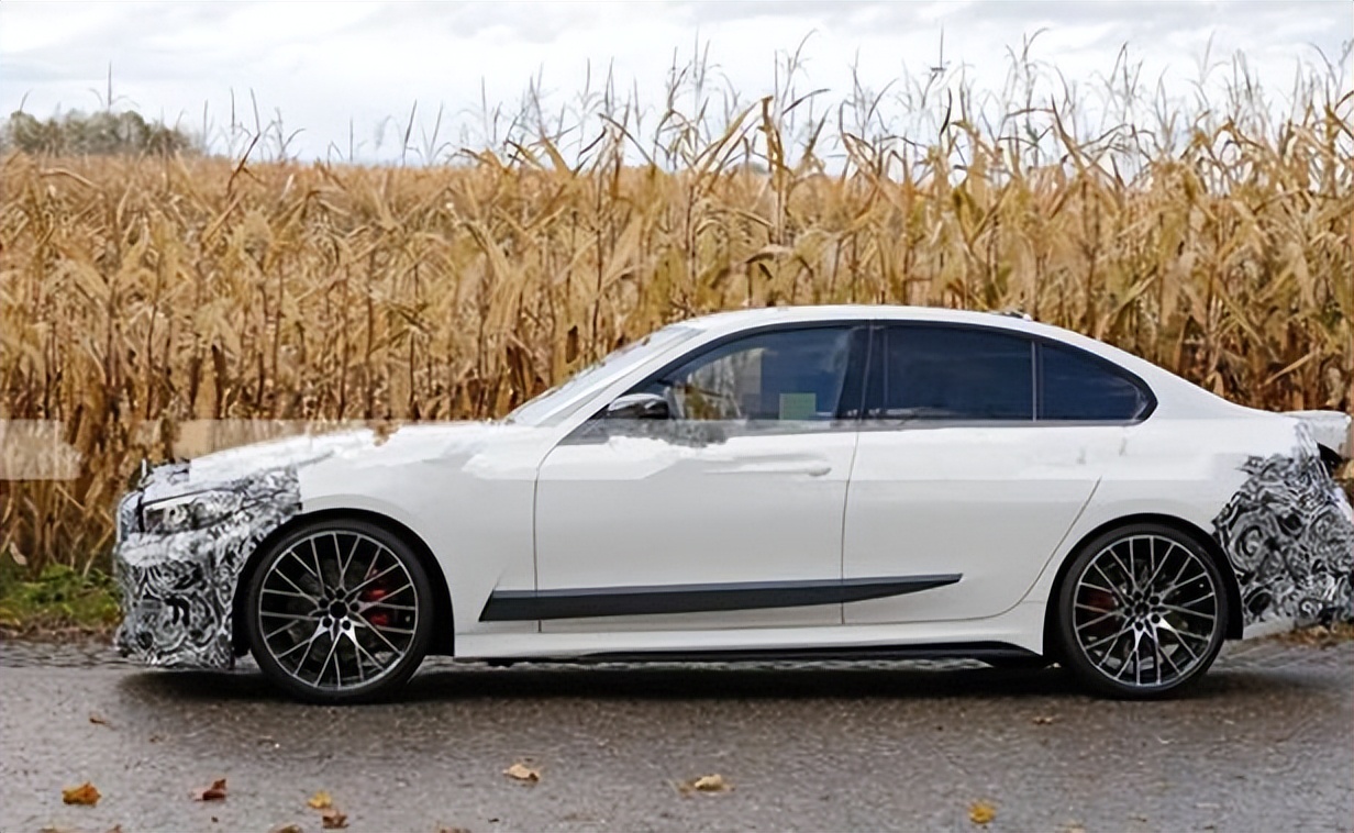 不像宝马5系，也不像宝马7系！新款宝马3系只做自己，内外大升级