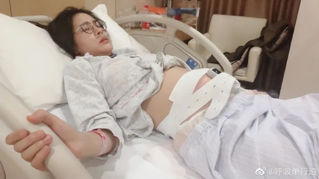 张碧晨太惨了，偷偷给顶流生孩子，没名没份还被网暴