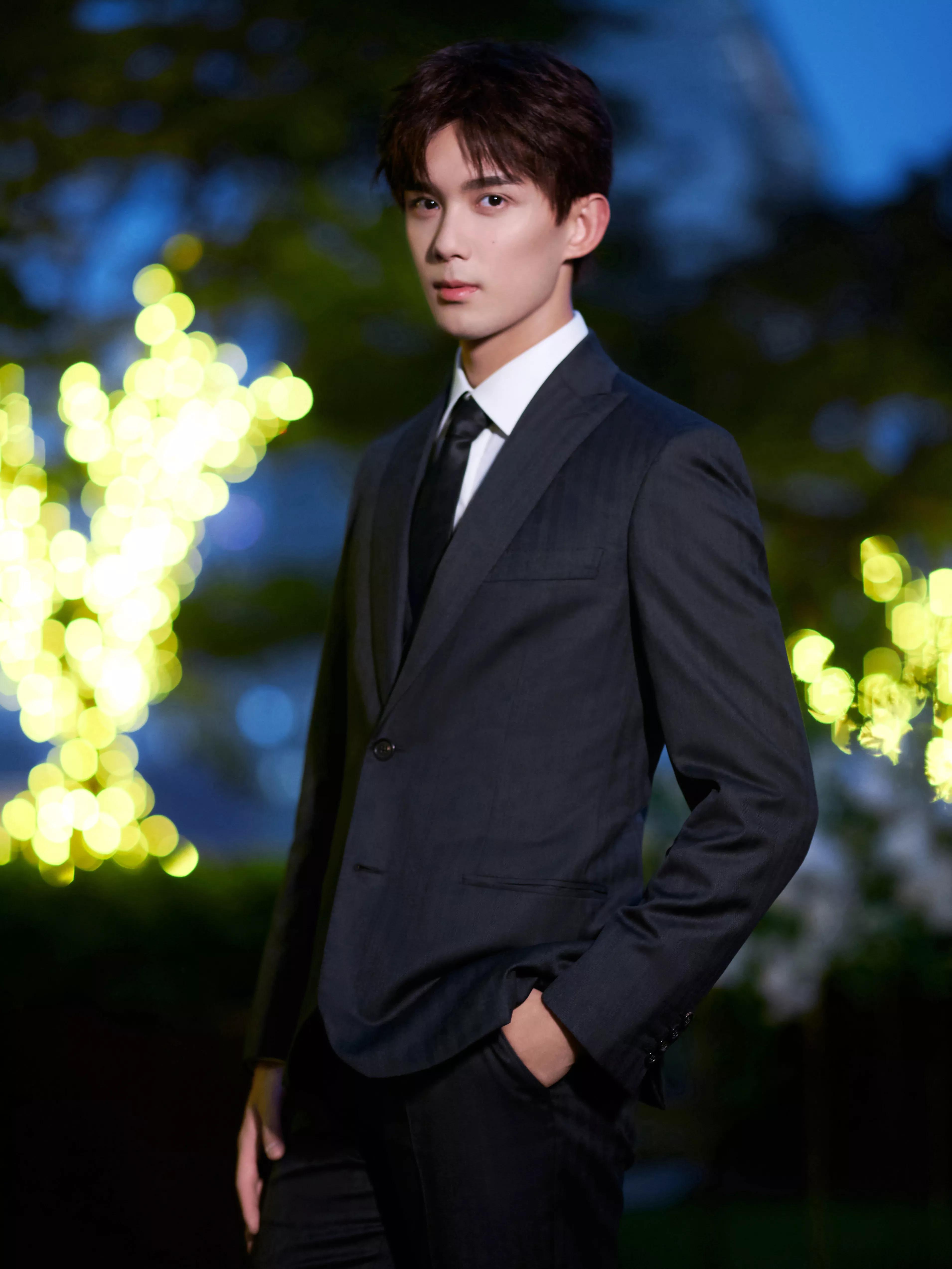 明星壁纸－吴磊