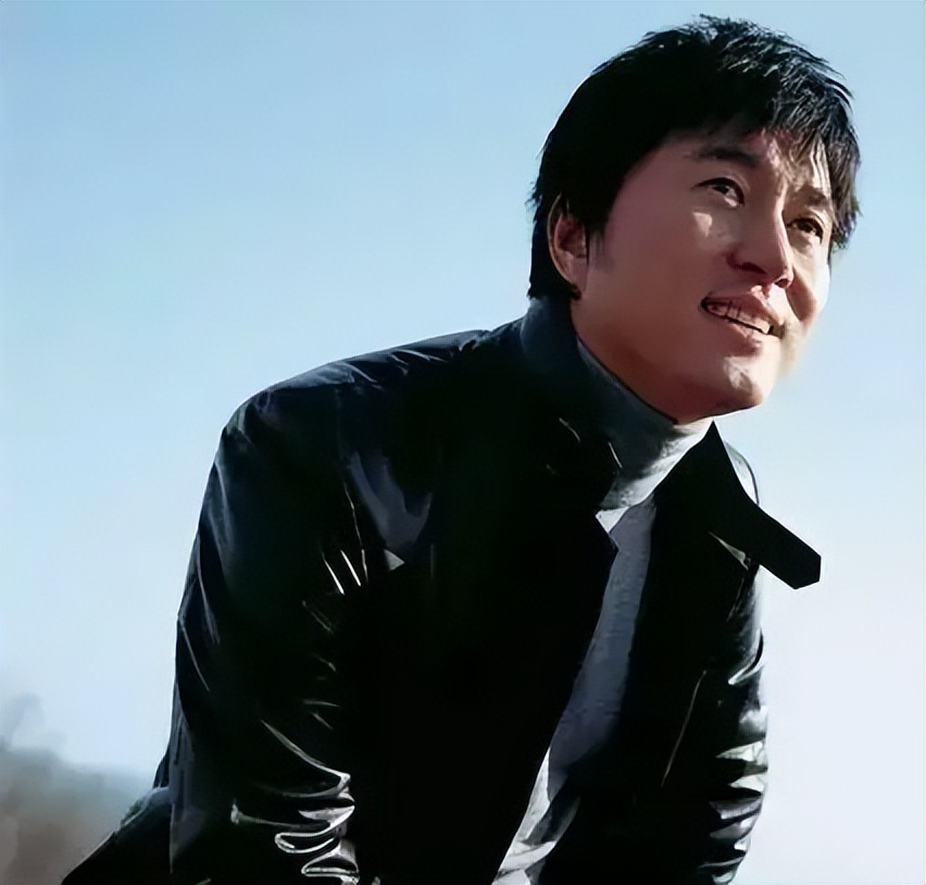 歌手满文军：两次婚姻两副面孔，他的故事比你看到的更恶劣