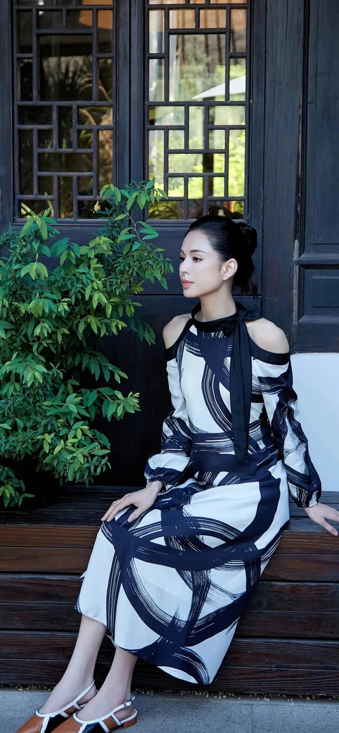 最美小龙女李若彤