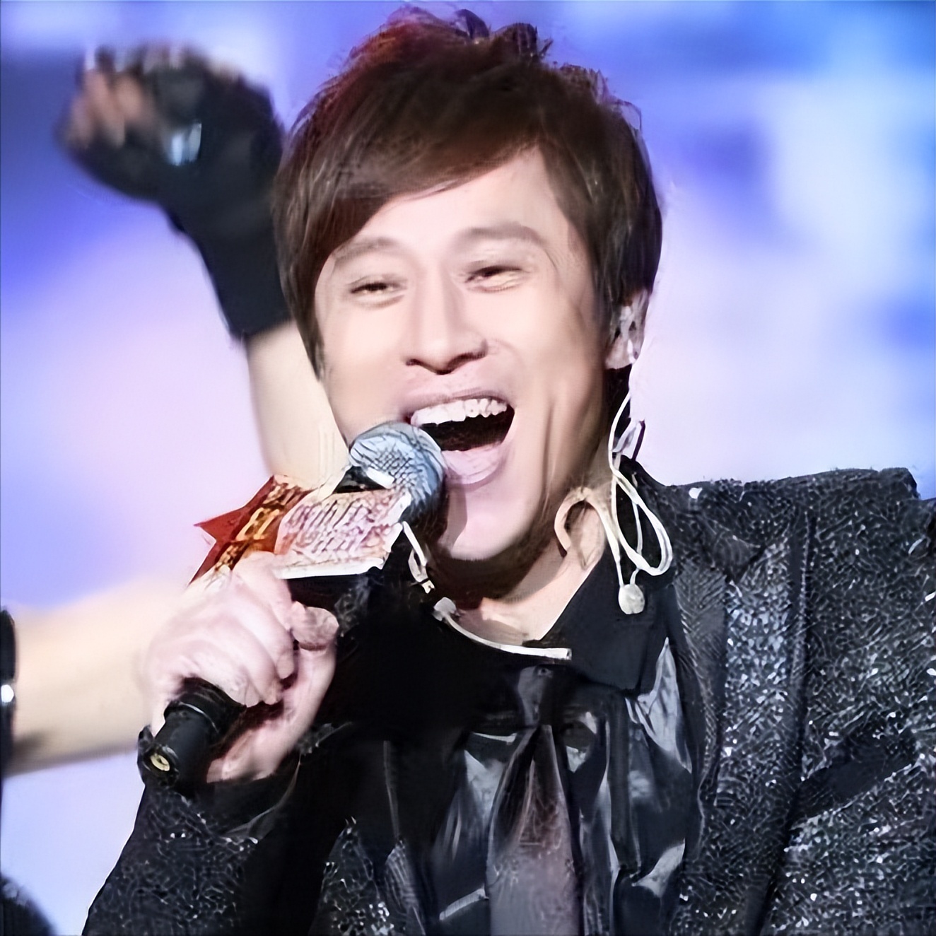 “偷偷过气”的7位歌手，有人靠浪姐翻红，有人从商身家上亿