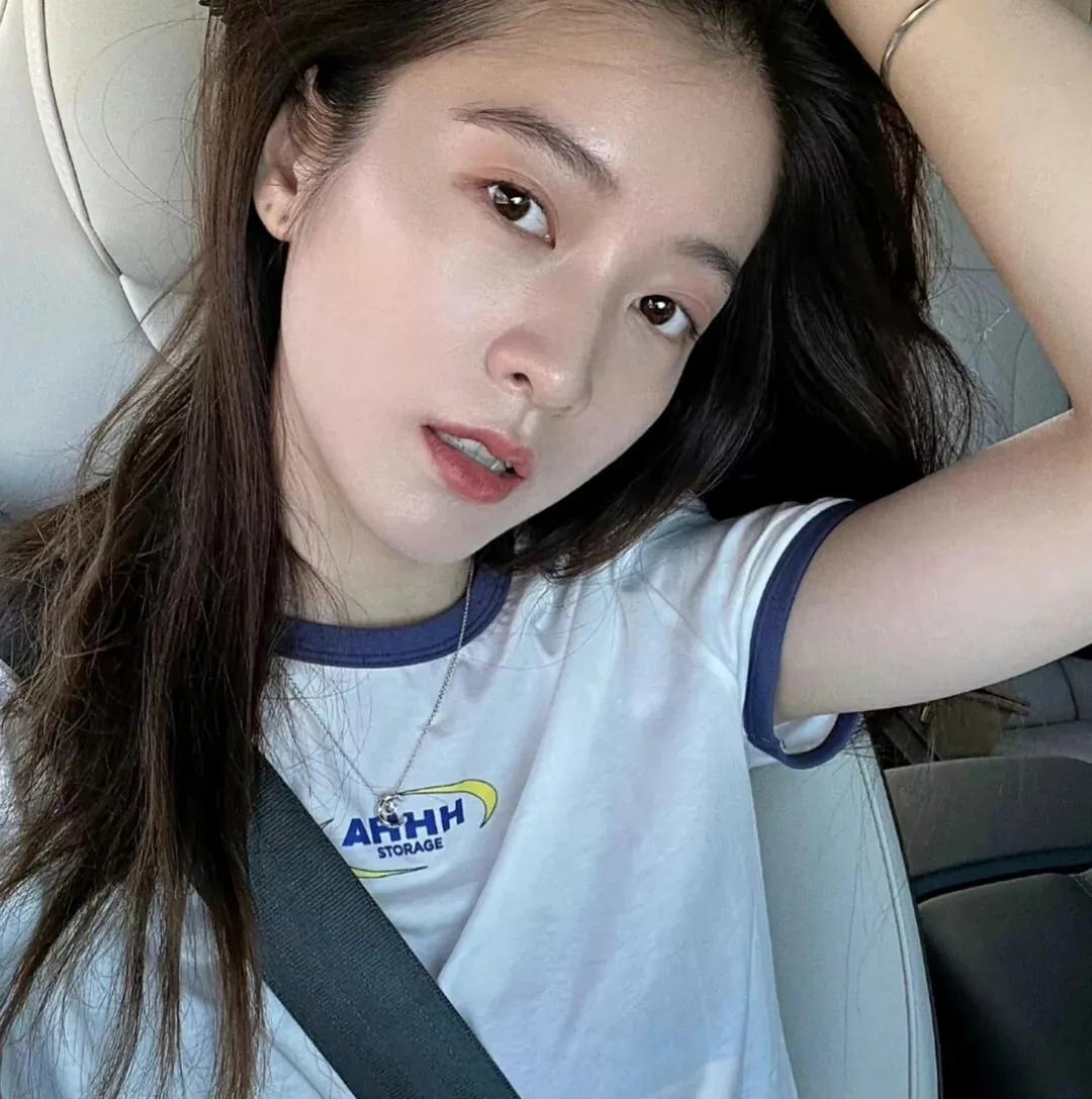 娱乐小八卦 唐嫣李易峰二搭 杨紫 杨幂 王一博 罗云熙 白鹿 龚俊 张艺兴