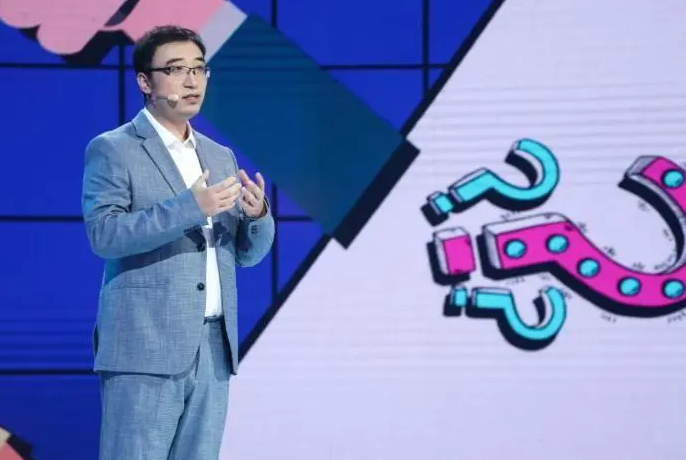 学霸手握清华和北大毕业证，2次找工作被拒绝，结果去中学教书