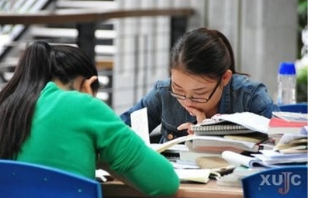 大学里的几个贵族专业，学费虽贵但薪水高，学好将来很有发展空间