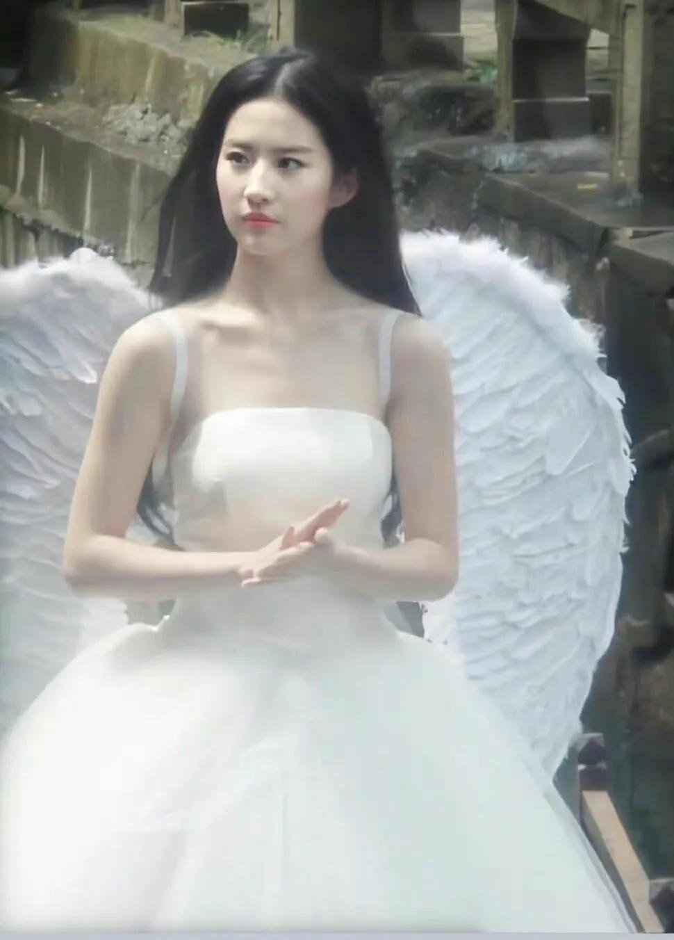 一眼万年的明星图片