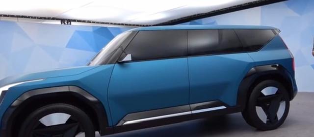 起亚版“唐EV”来袭，新能源又一搅局者，轴距3.1米，30万取代BYD