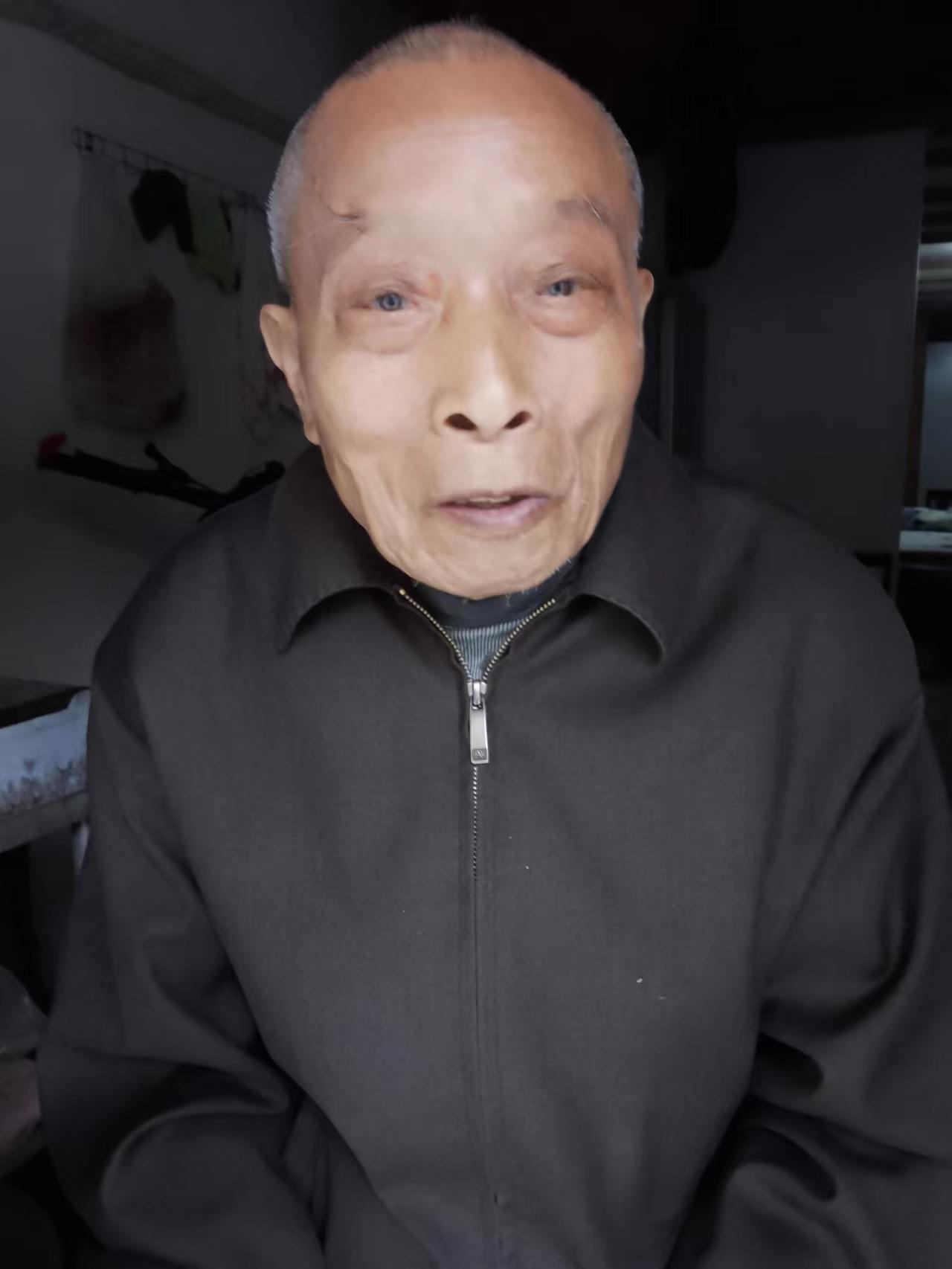 倾听1866老矿工的讲述:神秘长石矿,萦牵生死情