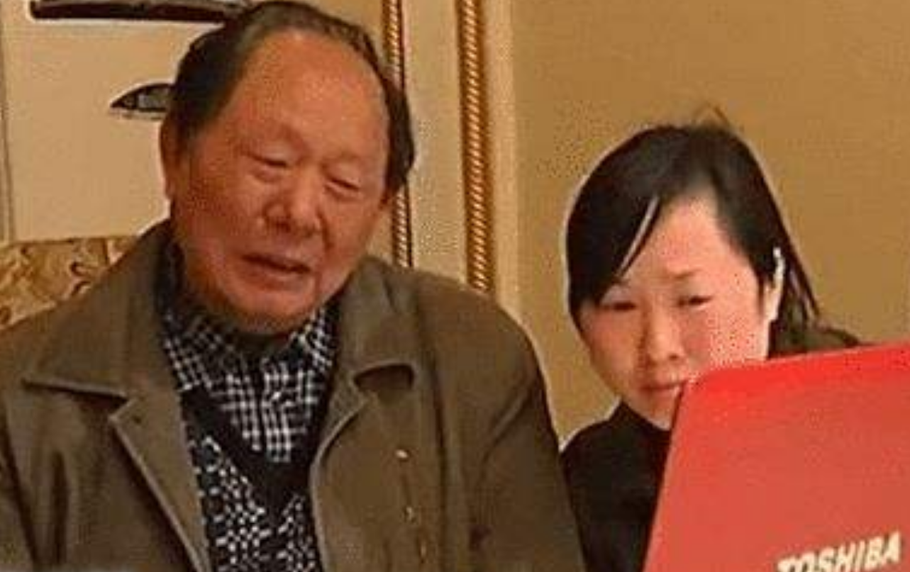 1995年，四川女大学生被120元卖给55岁老汉，2人跟牲口住了17年