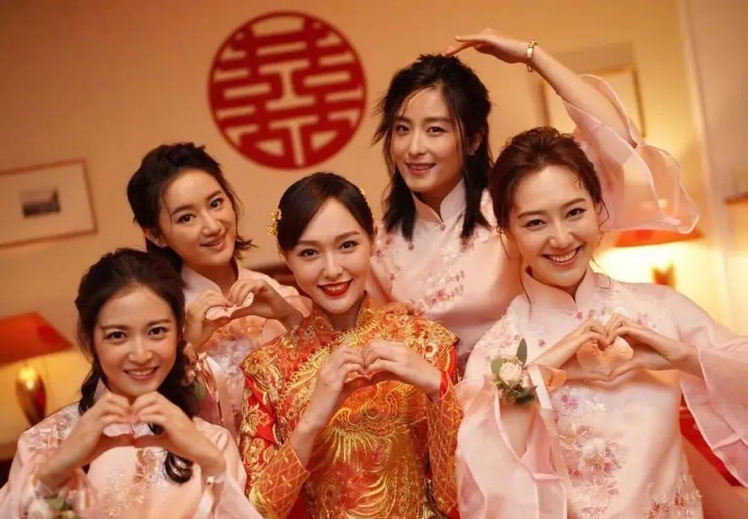 至今未婚的8位央视主持人，年龄最小的37岁，最大的已经60岁