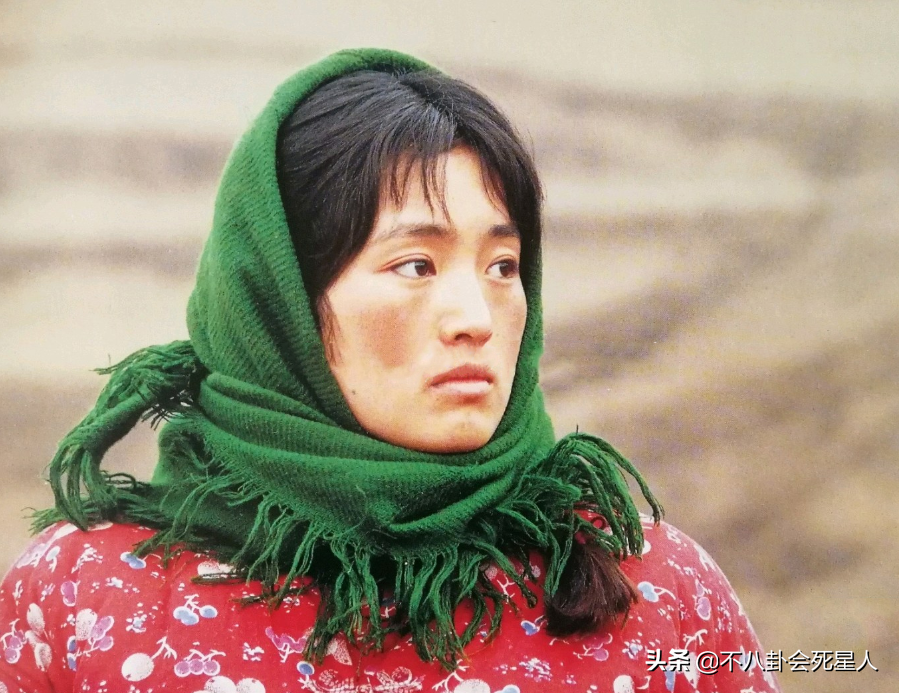同样演农村妇女，把巩俐、刘琳和赵丽颖放在一起看，差距就出来了