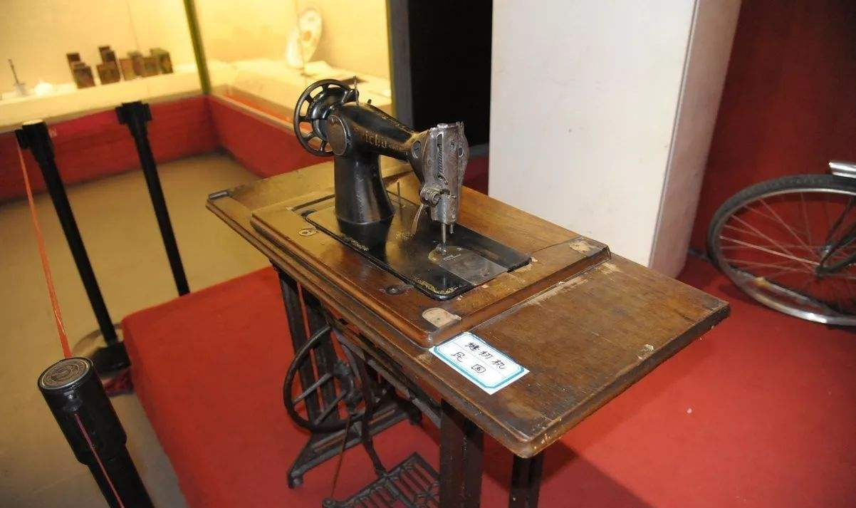 70-80年代常用的13种老物件，保存下来的不多了，你家还有吗？