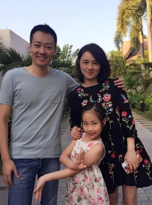 49岁的辛柏青，与妻子相濡以沫29年无绯闻，配得上德艺双馨的称号