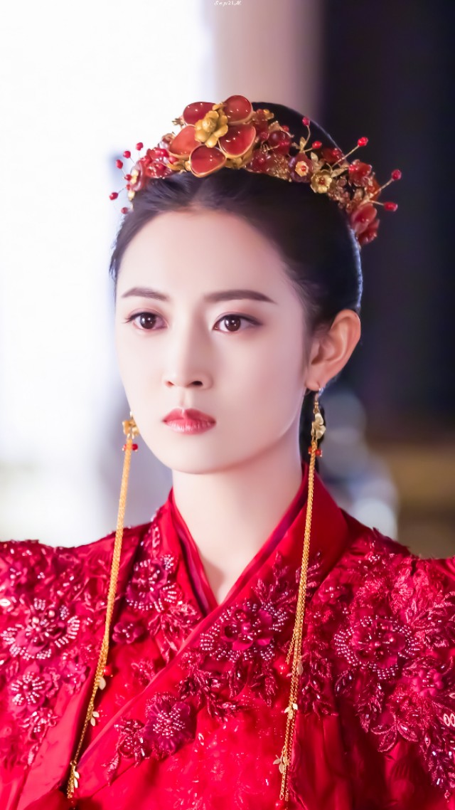 92年女星陈钰琪，古装美照，貌若天仙