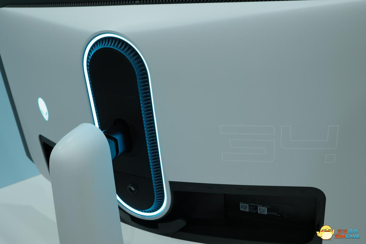 搭载全新技术的电竞显示器，外星人AW3423DW显示器评测