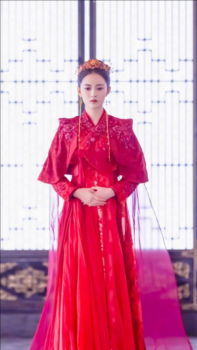 92年女星陈钰琪，古装美照，貌若天仙