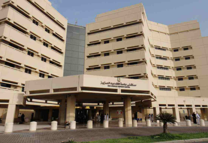 博士生考入土豪大学，免学费住别墅还拿奖学金，妥妥的人生赢家