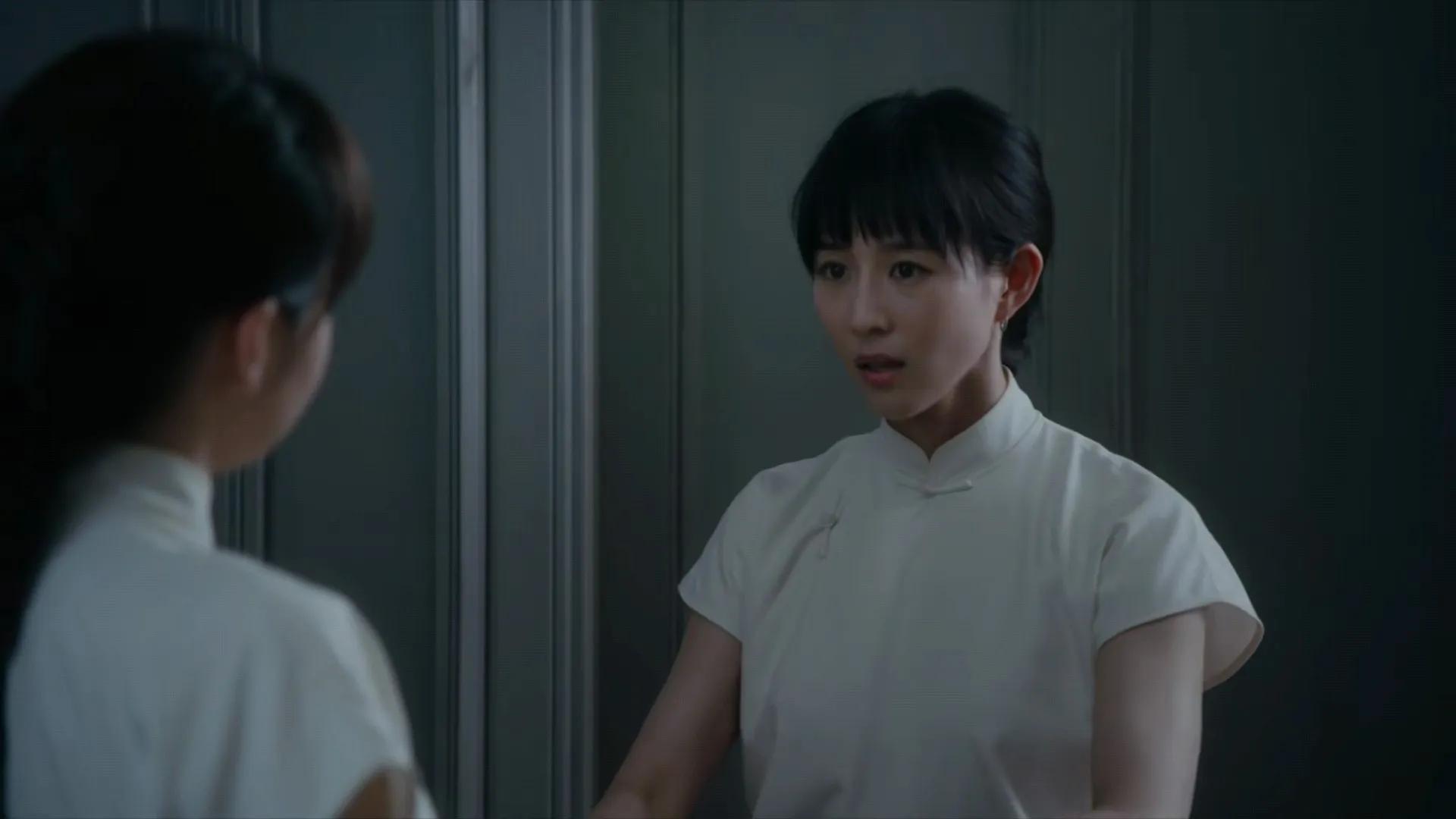 三读《第一炉香》原著：不与薇龙争执的睨儿，才是妥妥的人间清醒