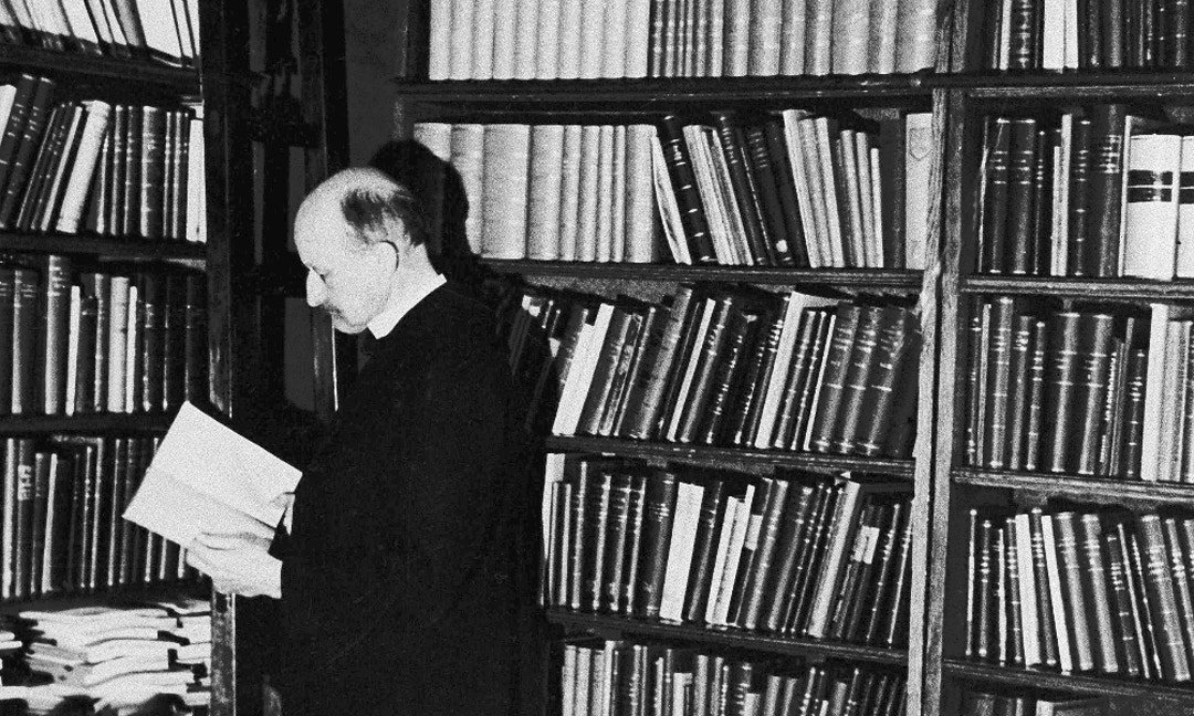 �Ѷ�����û���ܶ�������ѧ��������10000�������Ӿ������޽�����