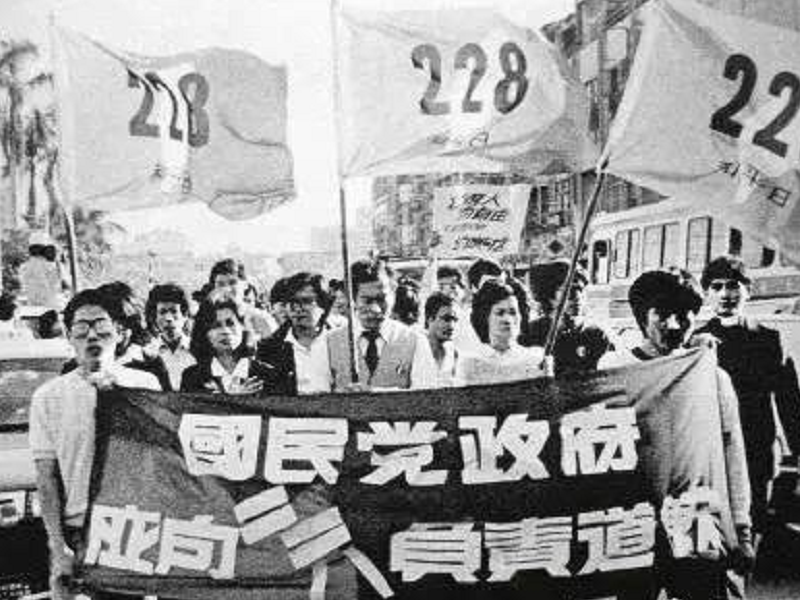 1961年，中央获绝密情报，伟人命令立即发给蒋介石：有人要暗杀你