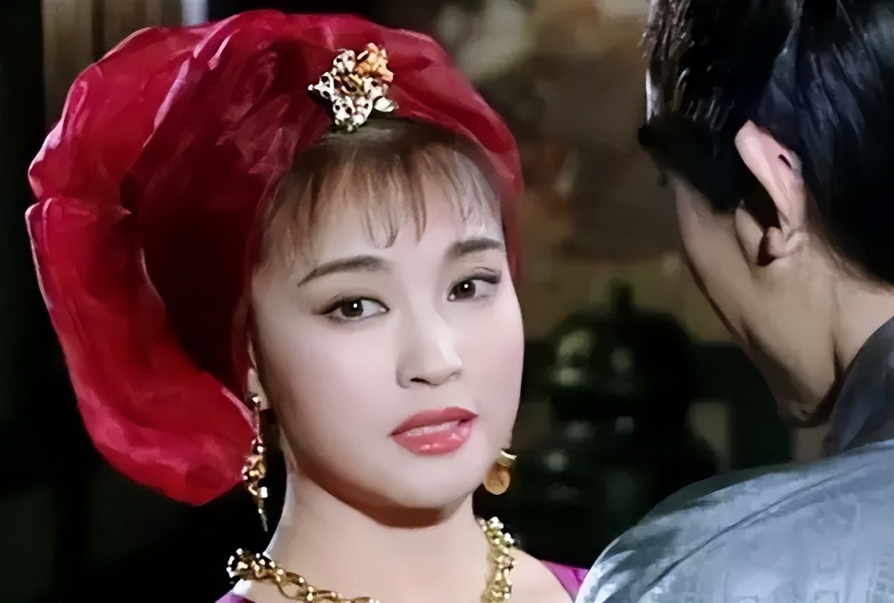 6位昔日女神白发照，刘晓庆成整容脸，叶倩文老得最自然