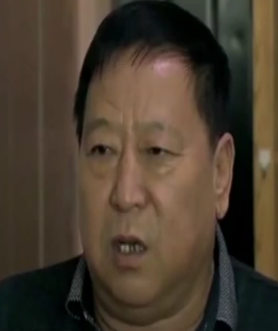 2005年，荥阳市公安局抓获了一名可疑男子，竟牵扯出一桩惊世冤案