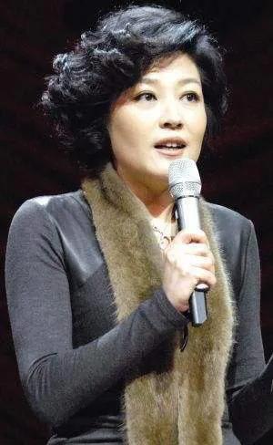 盘点中年守寡的七位明星