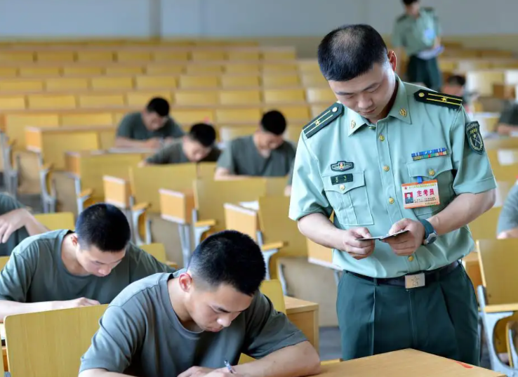 国内6大顶尖军校，考上就是“全村人的希望”，有你向往的吗？